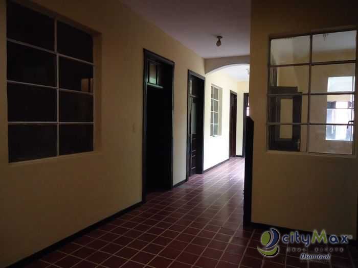 Casa para uso comercial en renta zona 5 - Miniatura 22
