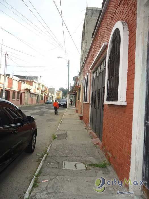 Casa para uso comercial en renta zona 5 - Image 1