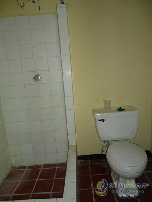 Casa para uso comercial en renta zona 5 - Miniatura 9