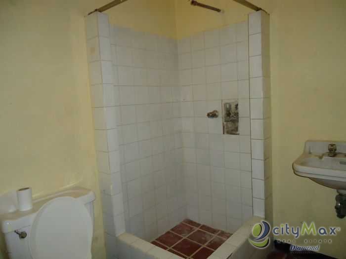 Casa para uso comercial en renta zona 5 - Miniatura 10