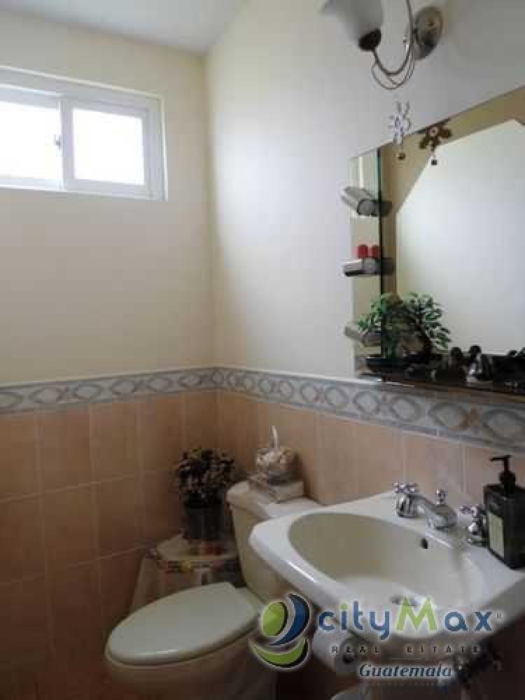 CASA EN VENTA CARRETERA A EL SALVADOR ENTREVERDES FRAIJANES - Image 5