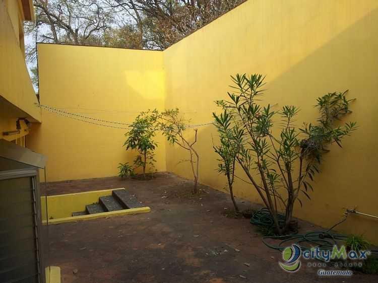 CASA EN VENTA, 2 NIVELES EN PINARES SAN CRISTOBAL MIXCO - Miniatura 12