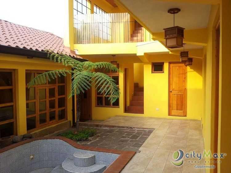 CASA EN VENTA, 2 NIVELES EN PINARES SAN CRISTOBAL MIXCO - Image 1