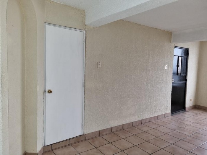Apartamento en Alquiler Kaminal Juyu Zona 7 Guatemala - Miniatura 2