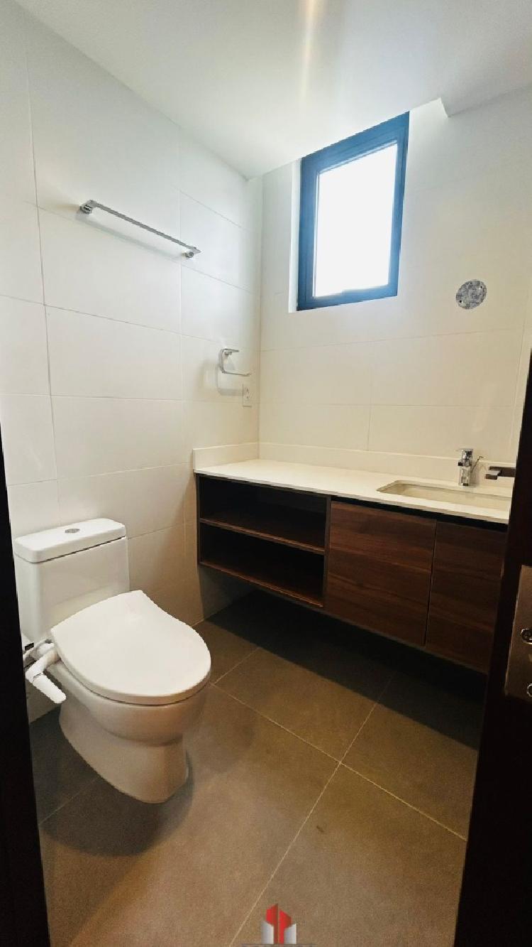 Apartamento en renta zona 14 / Reserva 14 — foto 13