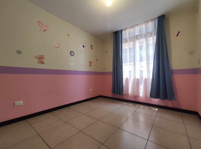 Vendo Apartamento de 89 Metros2 Torre Barcelona Zona 9 - Miniatura 7