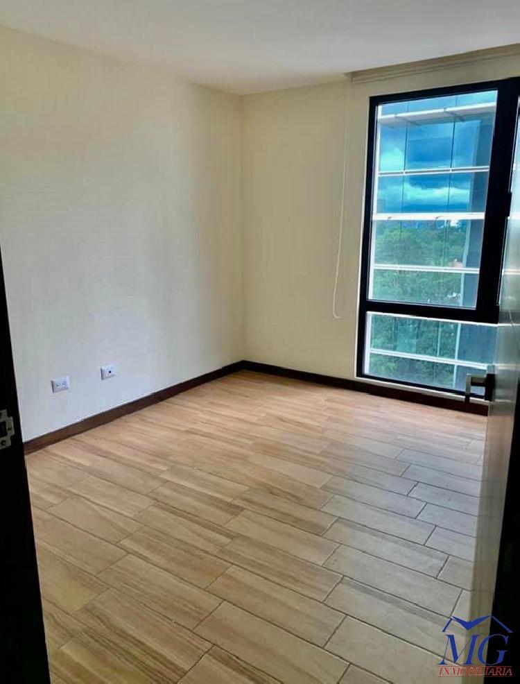 ALQUILO APARTAMENTO EN EDIFICIO AGORA 1501 VH II — foto 3