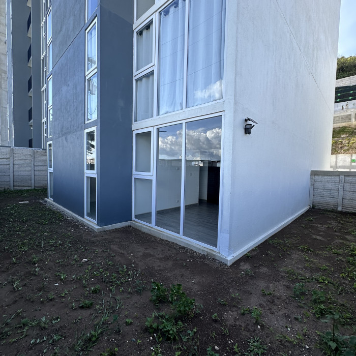 Apartamento en renta con jardín entrada a Olmeca km 17 - 1