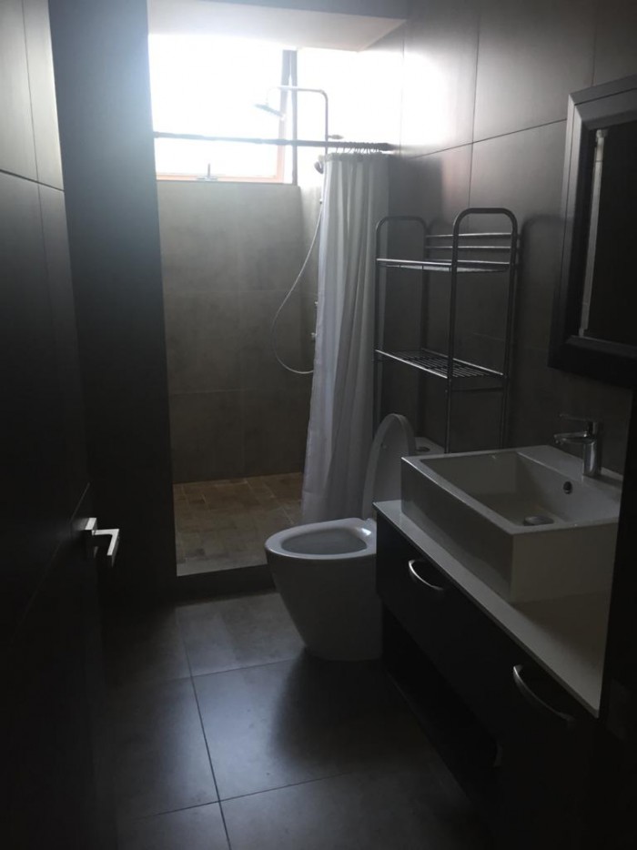 renta Apartamento Zona 10 en el centro de la zona VIVA - Miniatura 7