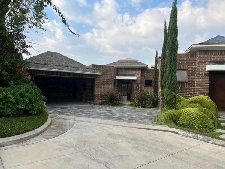 Casa en Venta en Siena de San Isidro zona 16