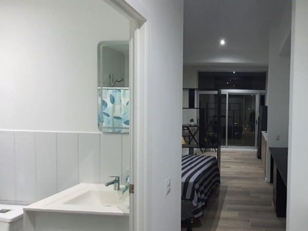 APARTAMENTO AMUEBLADO TIPO ESTUDIO EN RENTA EN ZONA 13