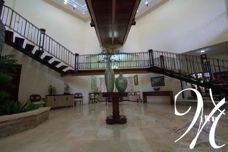 Espectacular residencia en sector exclusivo de Santiago — foto 10