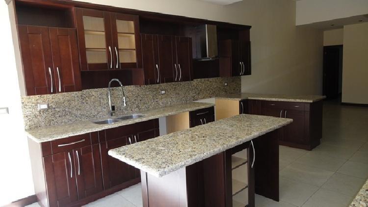 CASA EN RENTA DOS NIVELES, ZONA 15 — foto 4