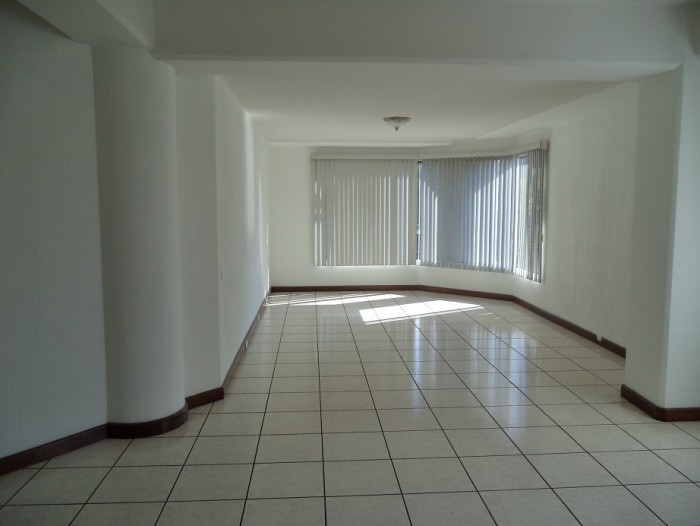 Plus Real Estate renta apartamento en zona 15 — foto 6