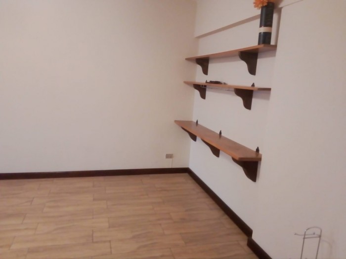 ALQUILO APARTAMENTO EN ZONA 13, VISTA AL LAGO — foto 2