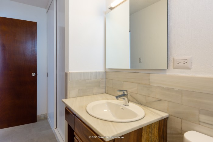Apartamento en Alquiler Ciudad Vieja Zona 10 - Miniatura 9