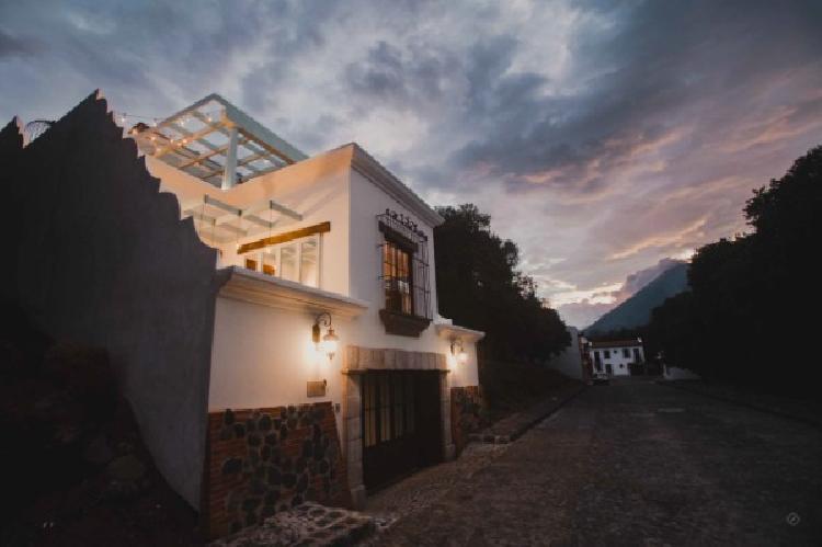 CASA EN VENTA EN COND. HACIENDA DEL COMENDADOR — foto 10