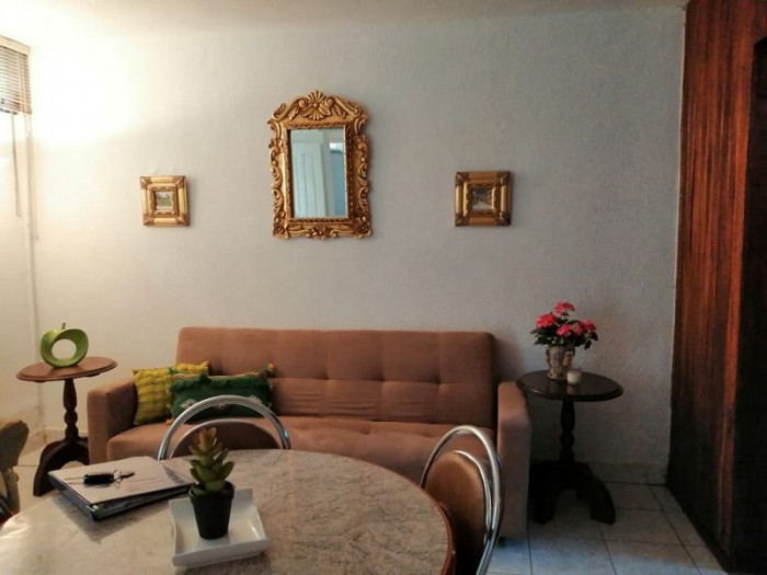 Apartamento Amueblado en Renta zona 10 Ciudad Guatemala - Image 4