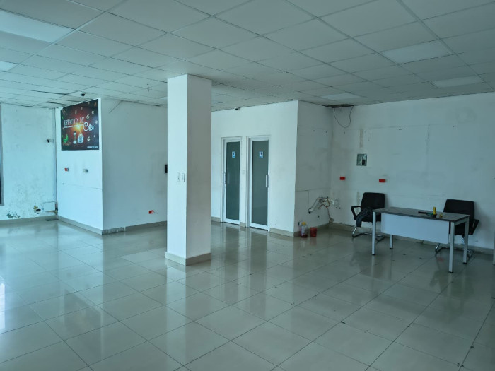 Local comercial y Car Wash en alquiler en Barahona - 4