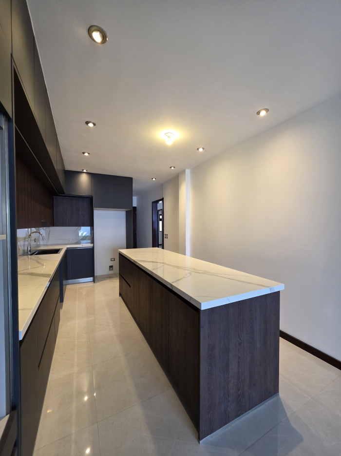 LUJOSA CASA NUEVA EN VENTA EN SAN CRISTOBAL Z8 MIXCO — foto 5
