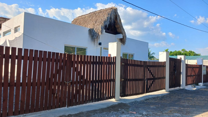 CASA DE PLAYA EN #VENTA EN MONTERRICO - 2