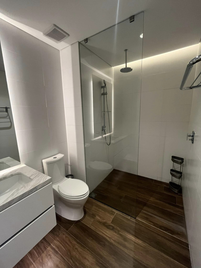 Apartamento Amueblado en Renta Zona 10 - Miniatura 8