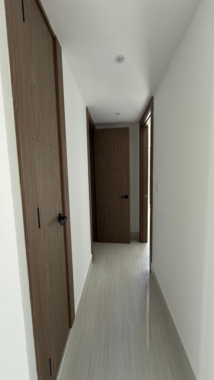 Apartamento en Alquiler piso alto en Bella Vista nuevo — foto 9