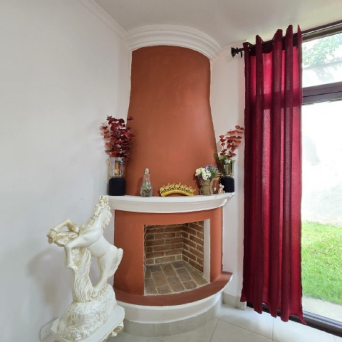 Casa en Venta Quintas Los Encinos Zona 7 de Mixco - Miniatura 6