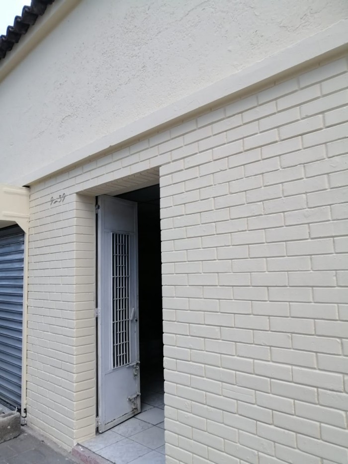 Rento locales comerciales en zona 10 — foto 4