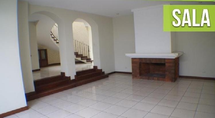 CASA EN VENTA EN RESIDENCIAL LAS PRADERAS DE SAN VICENT
