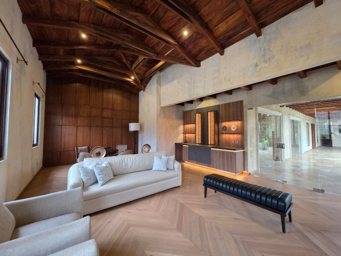 Lujosa Casa en Venta en La Antigua Guatemala - Miniatura 12