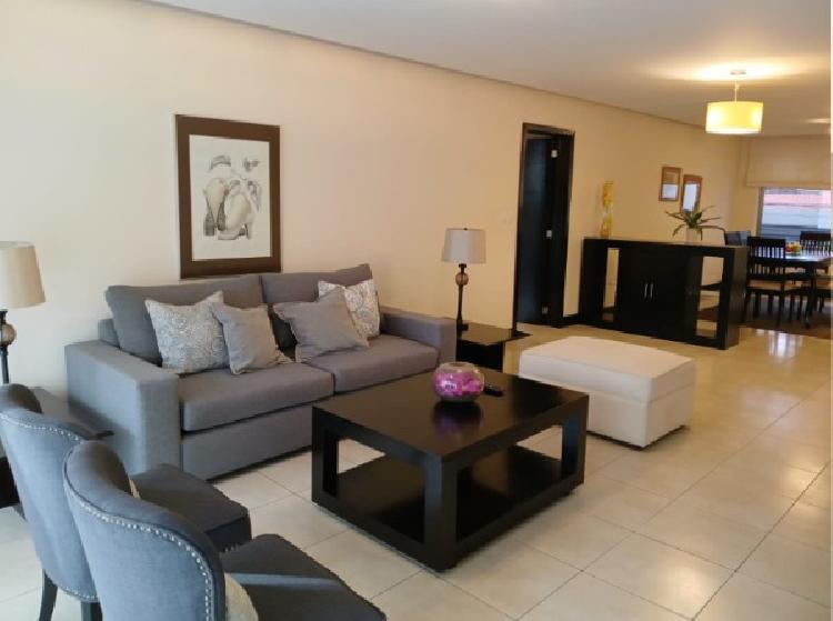 Apartamento amueblado en renta zona 10 — foto 3