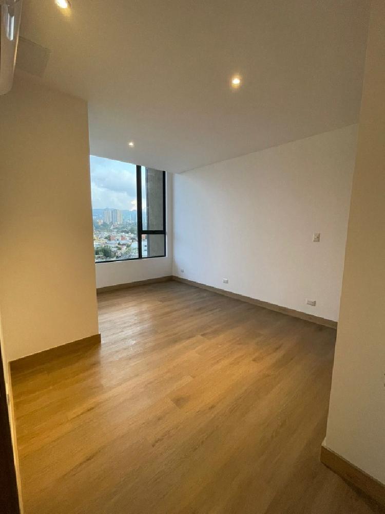 APARTAMENTO EN RENTA EN TRIVA, ZONA 15 — foto 14