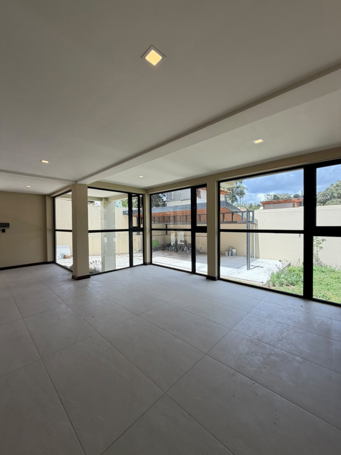 En VENTA casa en San Lucas Sacatepequez en Residencial