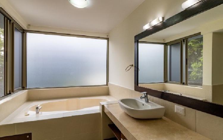 APARTAMENTO EN RENTA EN ZONA 14/MUNDO INMOBILIARIO — foto 2