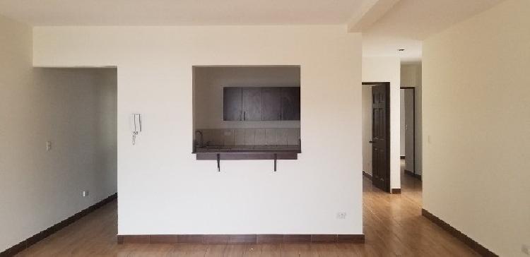 APARTAMENTO EN VENTA EN HACIENDA REAL, ZONA 16, NIVEL 2 — foto 4