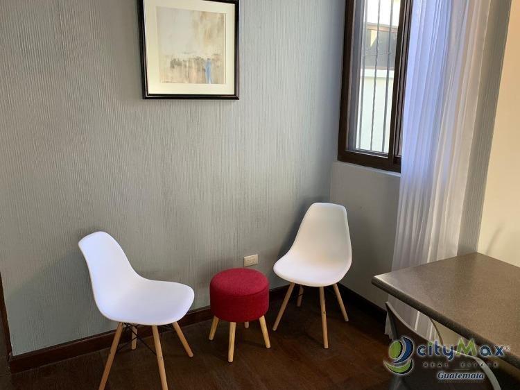 Apartamento en renta en Valles de Vista Hermosa Zona 15 - Image 2