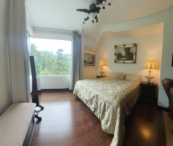 Amplio Apartamento en Venta Muxbal Guatemala - Image 5