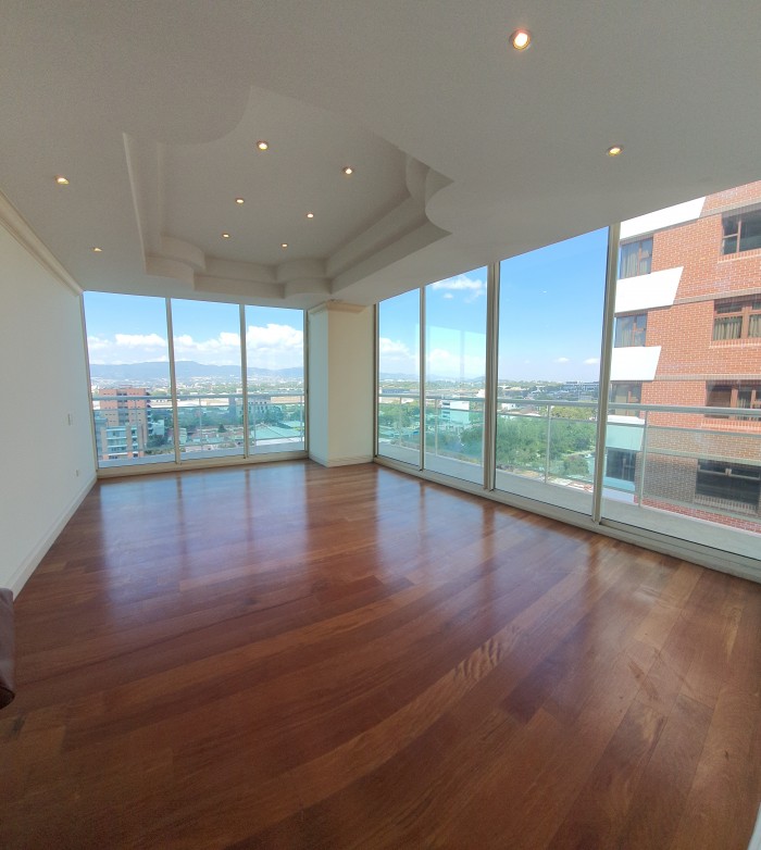 Apartamento en Alquiler Villa Risho Zona 14 con 336Mts - Miniatura 9