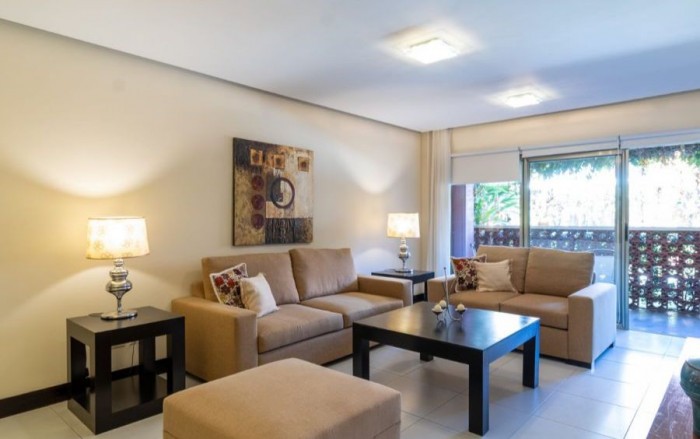 Rento Apartamento amueblado en zona 10