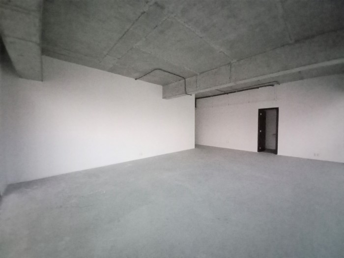 Oficina nueva en renta o venta en zona 10 Nivel Alto - Miniatura 6