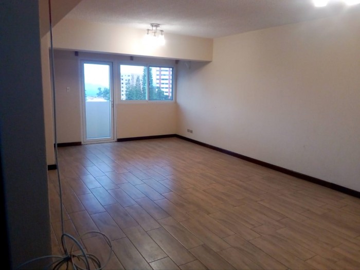 ZONA 14. ALQUILO APARTAMENTO — foto 4