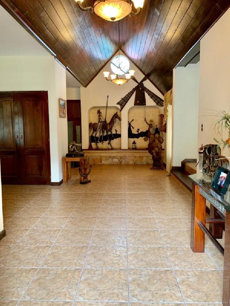 Casa en Venta en Carretera al Salvador en Casa y Campo — foto 8