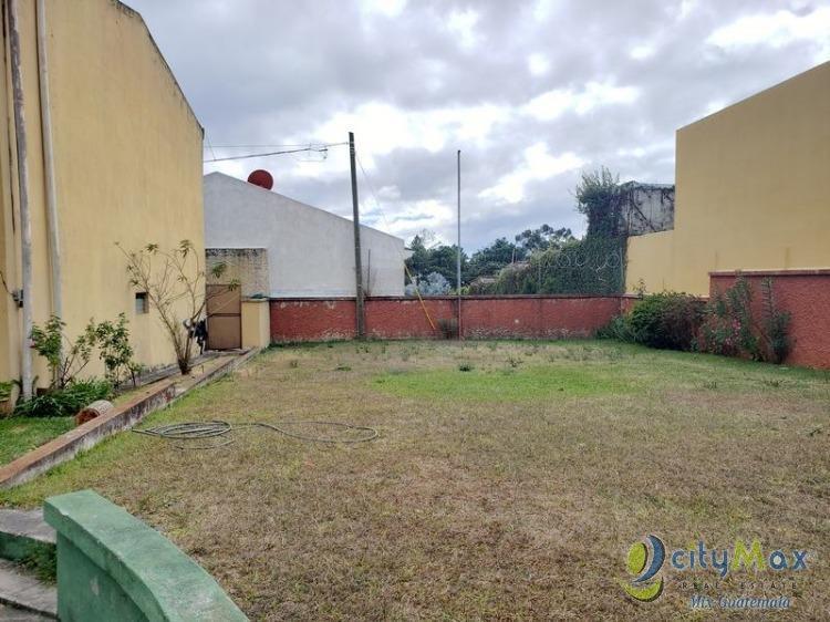 Casa en Venta San Cristobal, Guatemala. De esquina - Miniatura 11