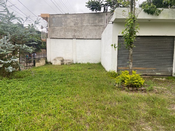 TERRENO CON LOCAL COMERCIAL EN VENTA EN EL CERINAL - 4