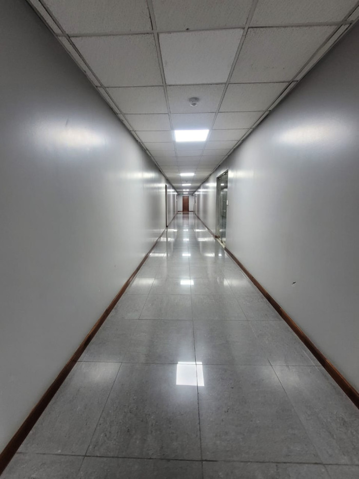 Oficina Torre 3 de Banco Industrial, zona 4 - Image 1