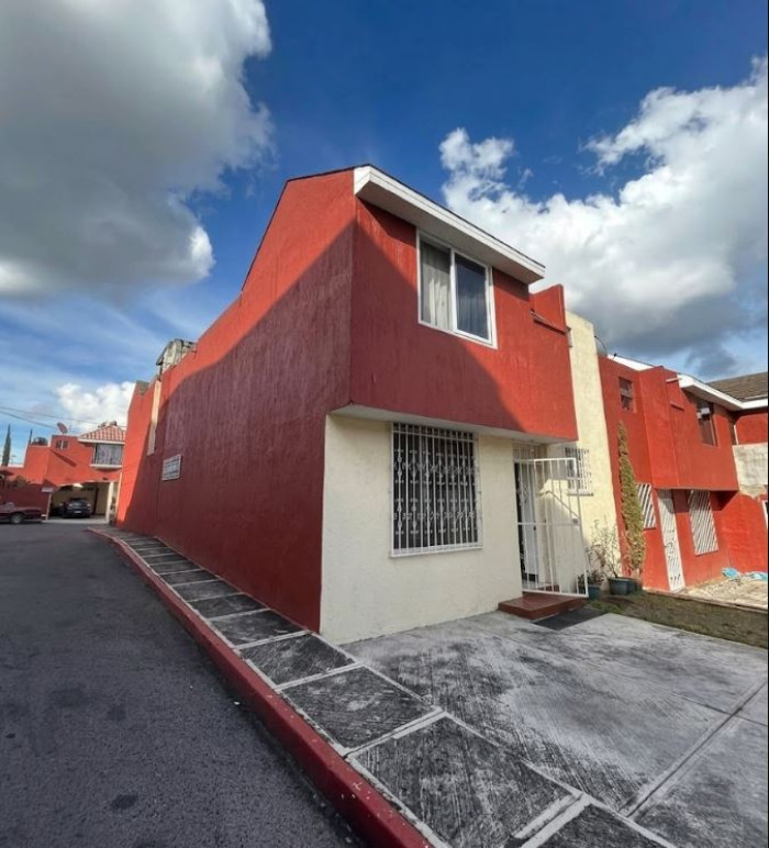 Casa en venta en Casa Grande Zona 18 Guatemala