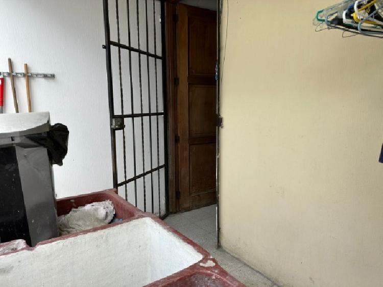 CASA EN VENTA EN ZONA 14 — foto 6