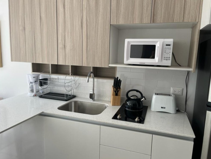 Apartamento con terraza en Renta o Venta en zona 13 - Miniatura 2