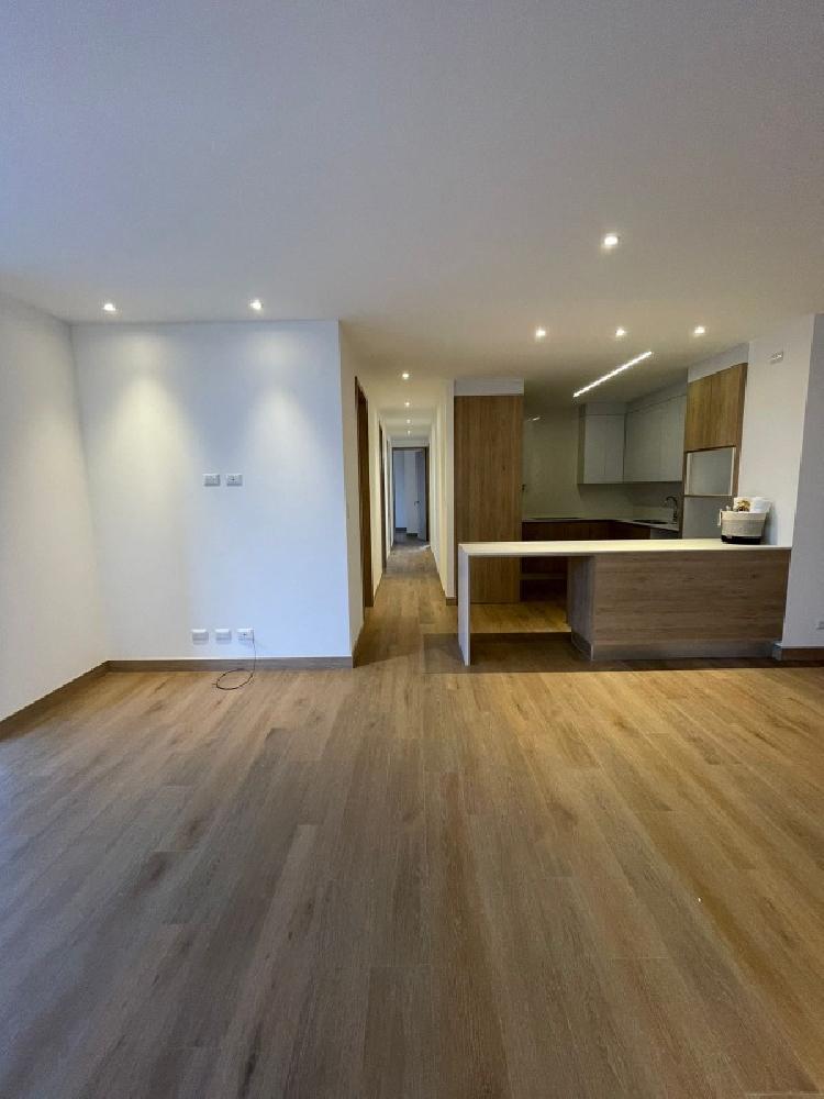 APARTAMENTO EN RENTA EN TRIVA, ZONA 15 — foto 15